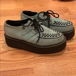 TUK Mondo Sole Creeper